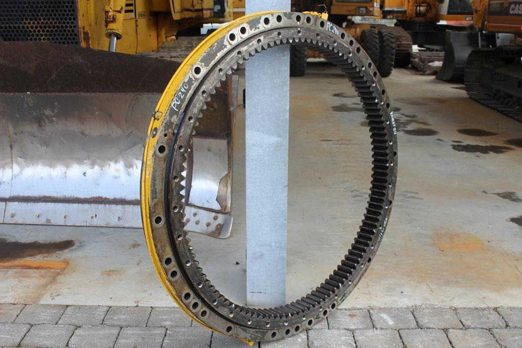 Komatsu PC 240 NLC -6K - Pöördrõngas - Ehitusmasinad: pilt 5 Komatsu PC 240 NLC -6K - Pöördrõngas - Ehitusmasinad: pilt 5