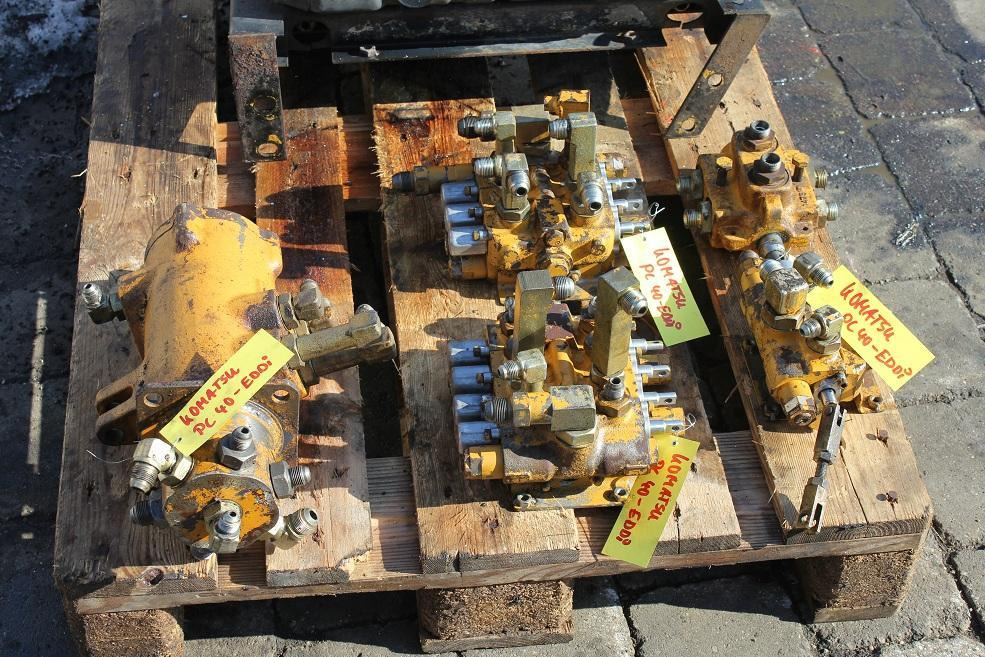 Komatsu PC 40 - Hüdrauliline klapp - Ehitusmasinad: pilt 1 Komatsu PC 40 - Hüdrauliline klapp - Ehitusmasinad: pilt 1