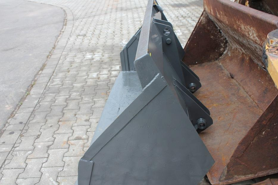 Kramer 412 - Laaduri kopp - Ehitusmasinad: pilt 3 Kramer 412 - Laaduri kopp - Ehitusmasinad: pilt 3