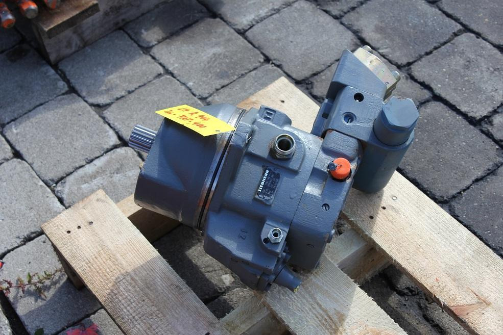 Liebherr 944 - Veomootor - Ehitusmasinad: pilt 4 Liebherr 944 - Veomootor - Ehitusmasinad: pilt 4