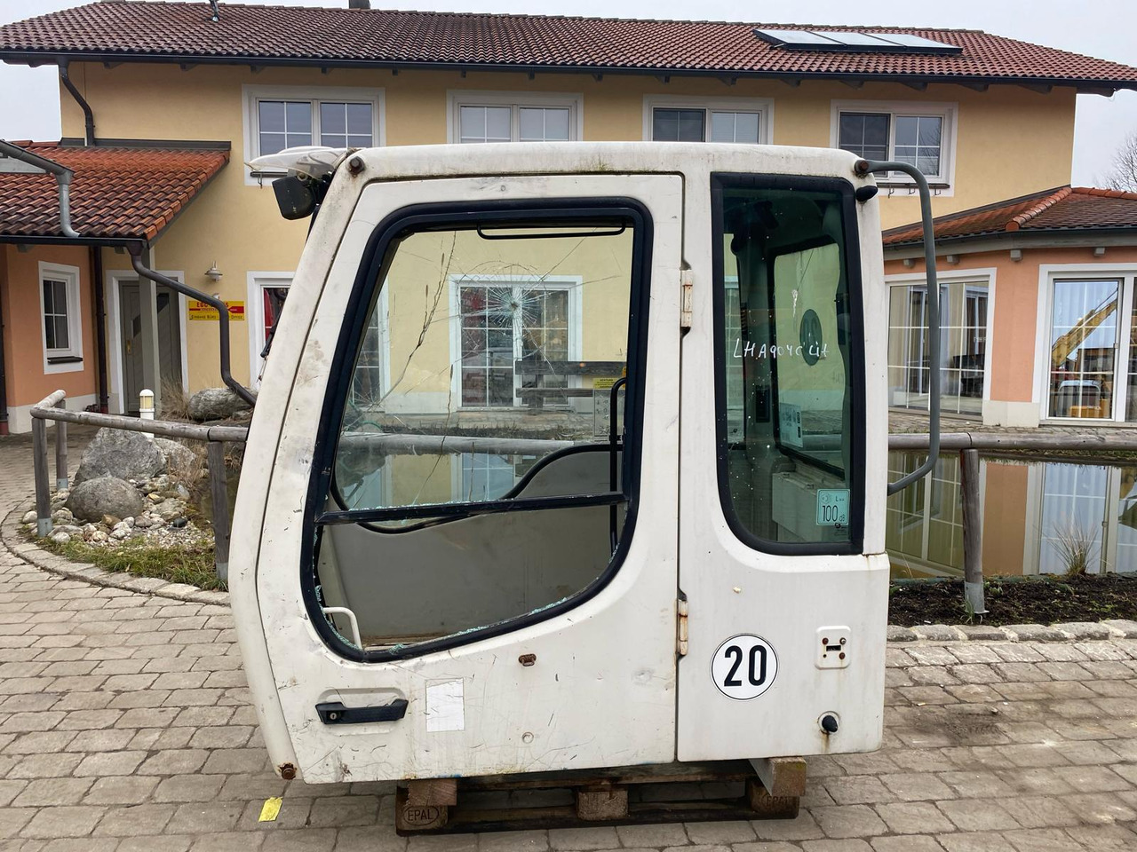 Liebherr A 904 C - Kabiin - Ehitusmasinad: pilt 3 Liebherr A 904 C - Kabiin - Ehitusmasinad: pilt 3