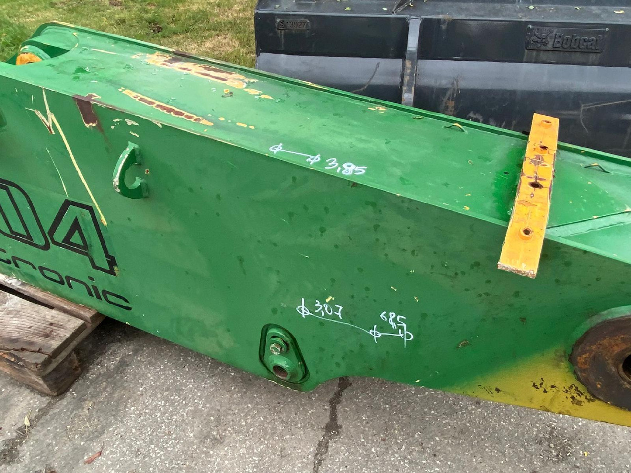 Liebherr A 904 LIT - Poom: pilt 2 Liebherr A 904 LIT - Poom: pilt 2