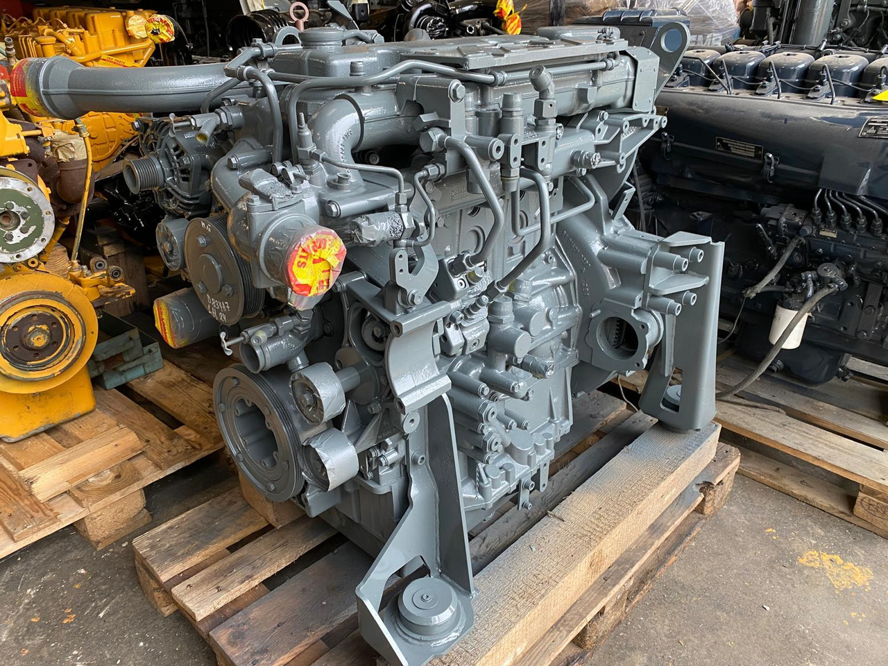 Liebherr D 834 A7 aus LH24 - Mootor - Ehitusmasinad: pilt 4 Liebherr D 834 A7 aus LH24 - Mootor - Ehitusmasinad: pilt 4