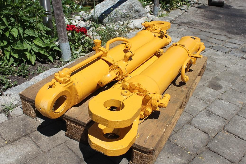 Liebherr L 544 - Hüdrauliline silinder - Ehitusmasinad: pilt 5 Liebherr L 544 - Hüdrauliline silinder - Ehitusmasinad: pilt 5
