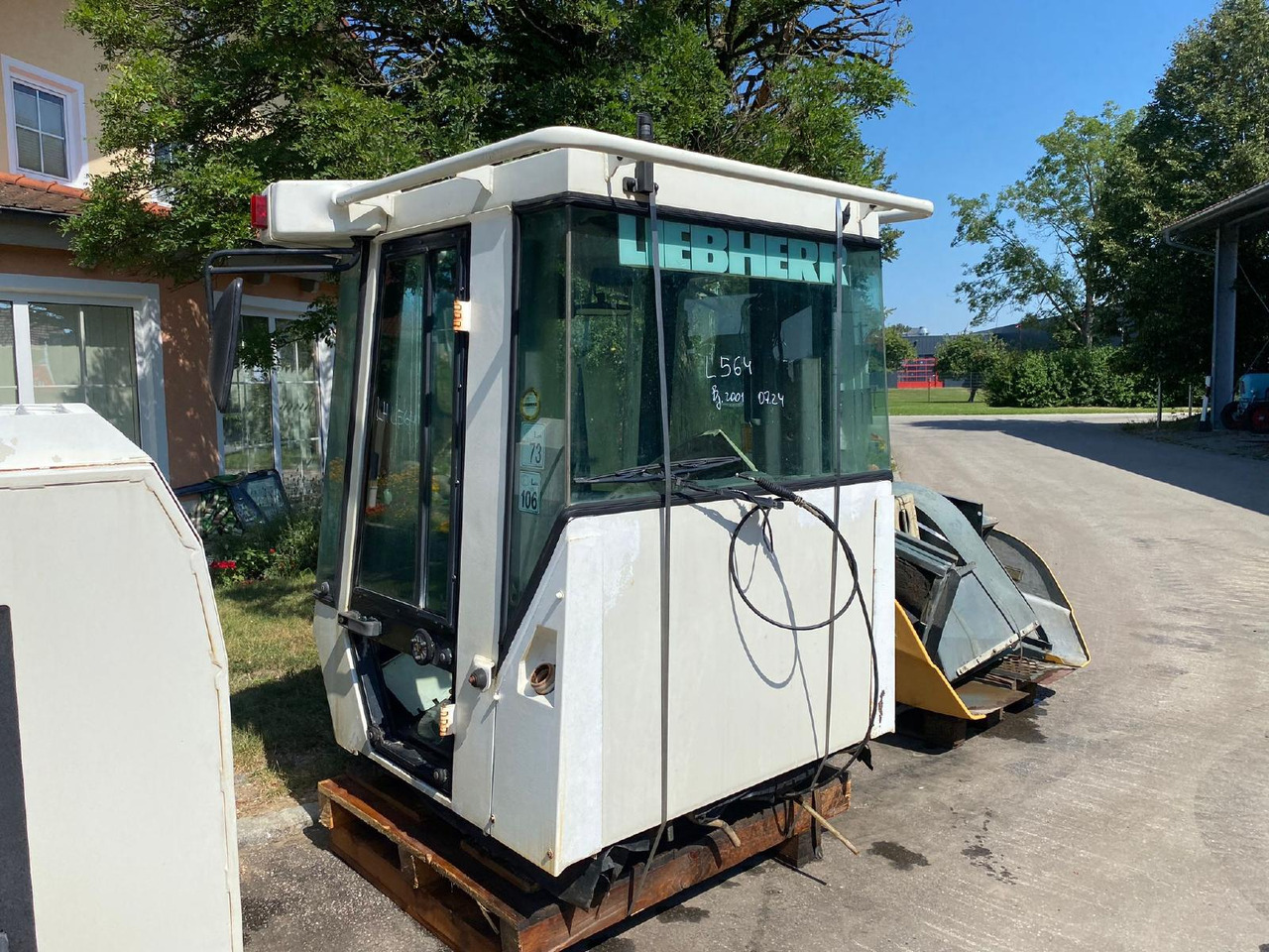 Liebherr L 564 - Kabiin - Ehitusmasinad: pilt 5 Liebherr L 564 - Kabiin - Ehitusmasinad: pilt 5