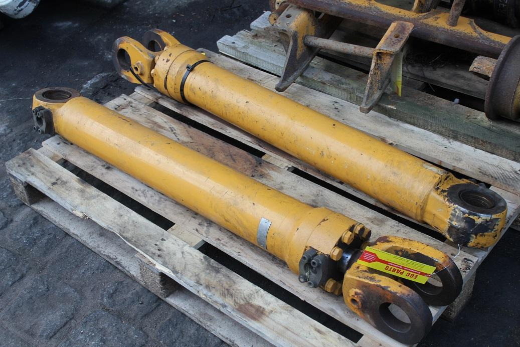 Liebherr L538 - Hüdrauliline silinder - Ehitusmasinad: pilt 3 Liebherr L538 - Hüdrauliline silinder - Ehitusmasinad: pilt 3