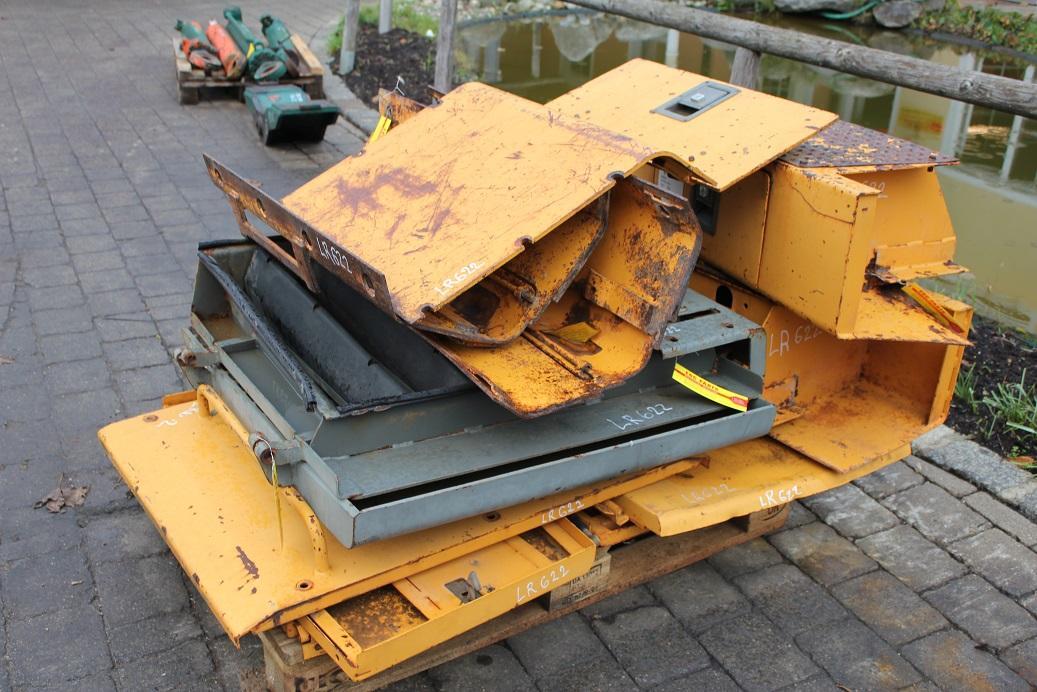 Liebherr LR 622 - Pealisehitus ja välispind - Roomiklaadur: pilt 4 Liebherr LR 622 - Pealisehitus ja välispind - Roomiklaadur: pilt 4