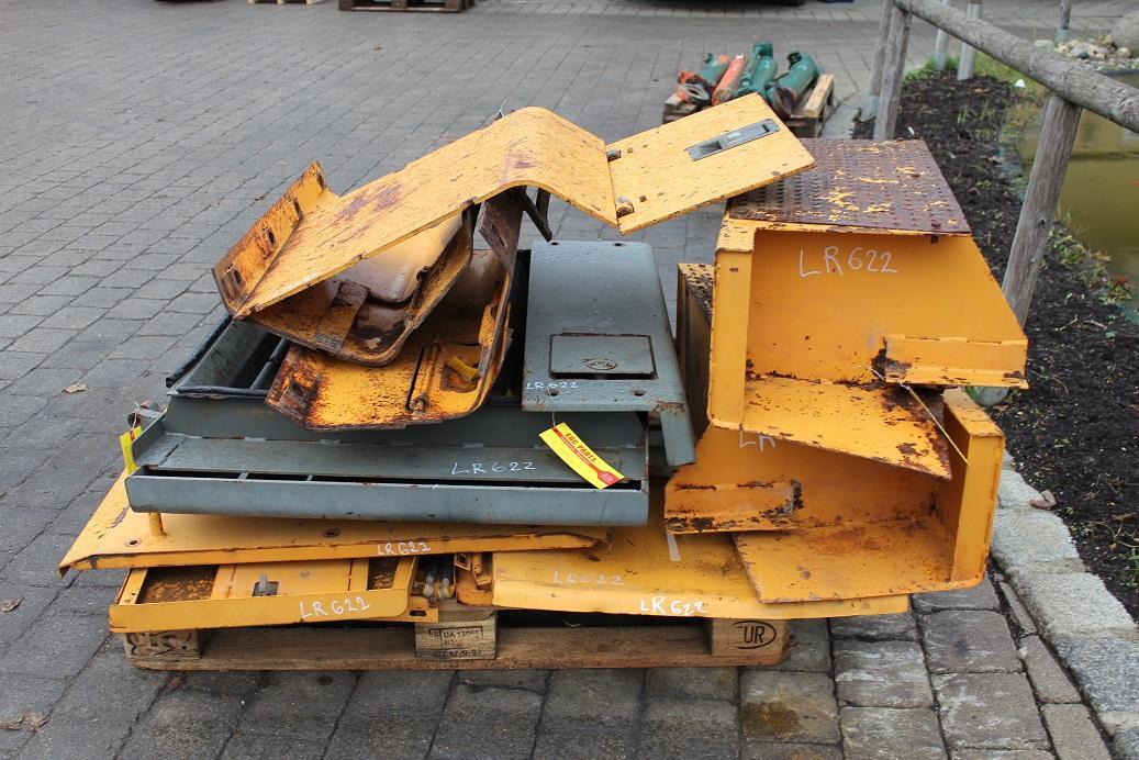 Liebherr LR 622 - Pealisehitus ja välispind - Roomiklaadur: pilt 1 Liebherr LR 622 - Pealisehitus ja välispind - Roomiklaadur: pilt 1