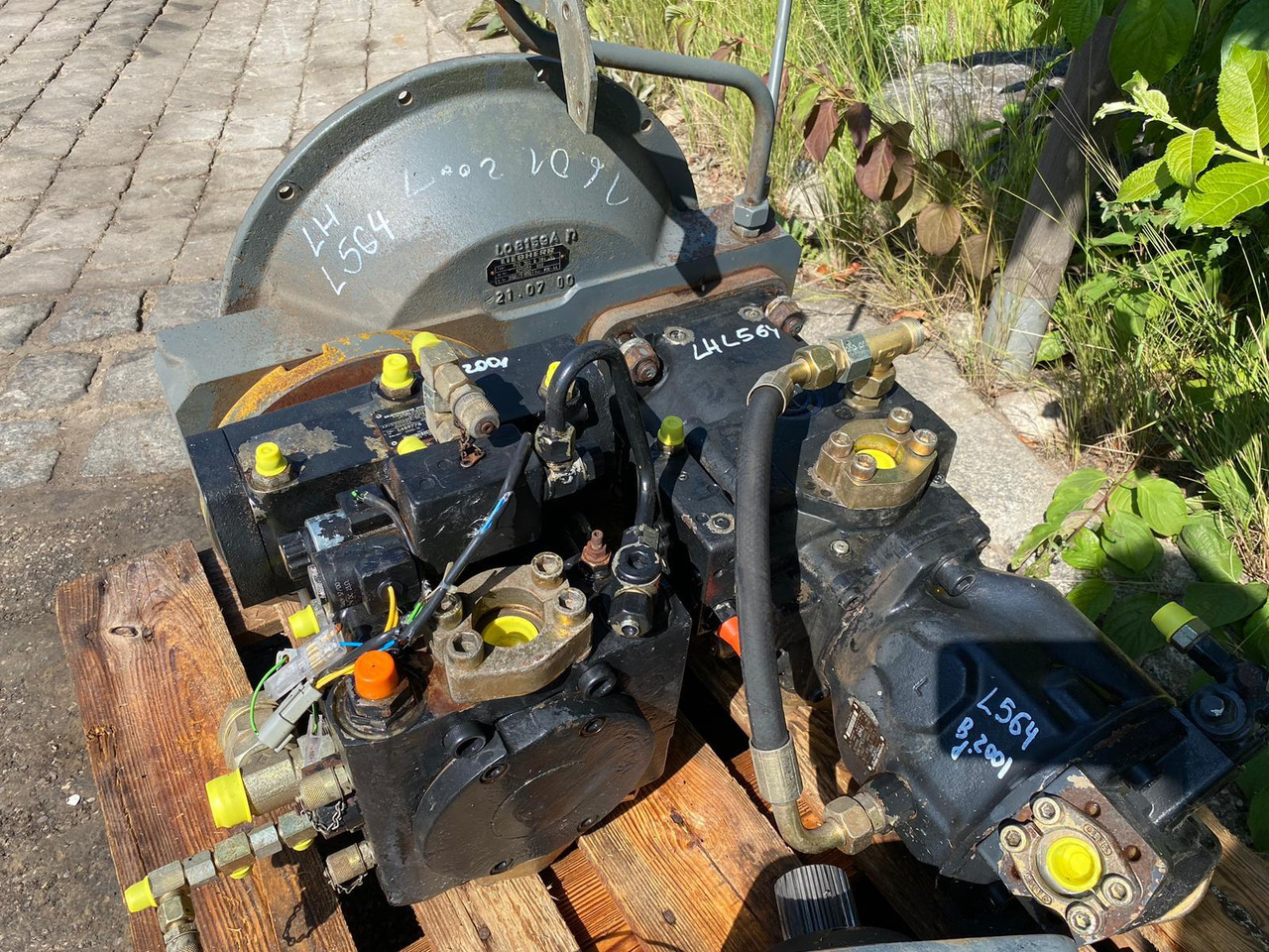 Liebherr PVG 350, A4VG 125 aus L 574 - Hüdrauliline pump - Ehitusmasinad: pilt 3 Liebherr PVG 350, A4VG 125 aus L 574 - Hüdrauliline pump - Ehitusmasinad: pilt 3