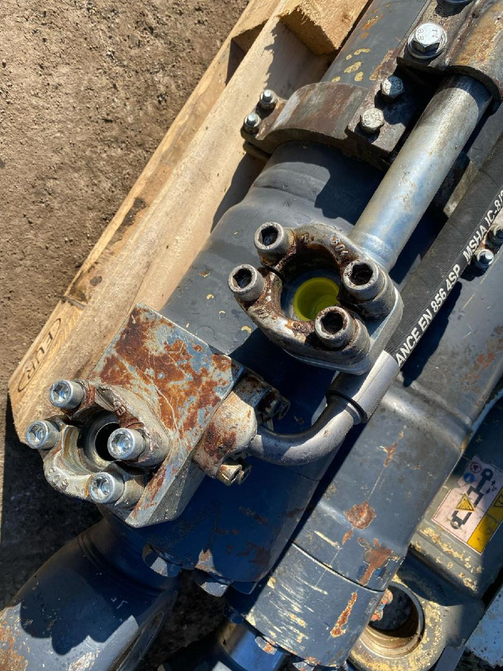 Liebherr R 924 C - Hüdrauliline silinder - Ehitusmasinad: pilt 5 Liebherr R 924 C - Hüdrauliline silinder - Ehitusmasinad: pilt 5