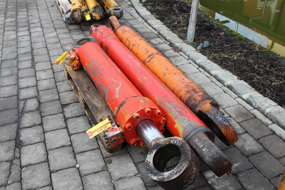 Liebherr R 932 LIT - Hüdrauliline silinder - Ehitusmasinad: pilt 5 Liebherr R 932 LIT - Hüdrauliline silinder - Ehitusmasinad: pilt 5