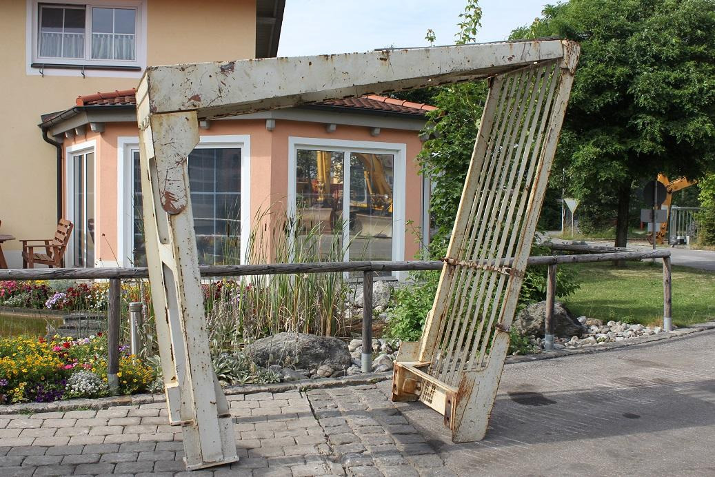 Liebherr R 974, R 964 - Pealisehitus ja välispind - Ehitusmasinad: pilt 3 Liebherr R 974, R 964 - Pealisehitus ja välispind - Ehitusmasinad: pilt 3