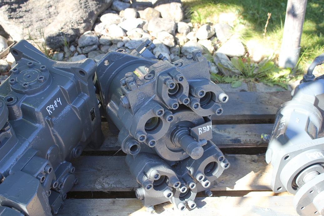 Liebherr R 984 - Hüdraulika - Ehitusmasinad: pilt 4 Liebherr R 984 - Hüdraulika - Ehitusmasinad: pilt 4