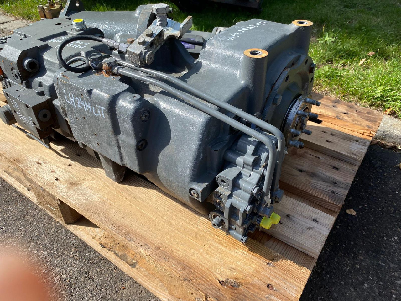 Käigukast - Ehitusmasinad Liebherr ZF aus LH 24M: pilt 7 Käigukast - Ehitusmasinad Liebherr ZF aus LH 24M: pilt 7