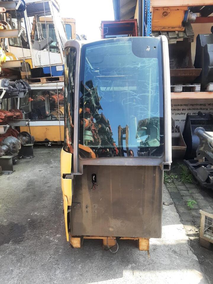 Kabiin - Ehitusmasinad Mecalac 714 MW: pilt 7