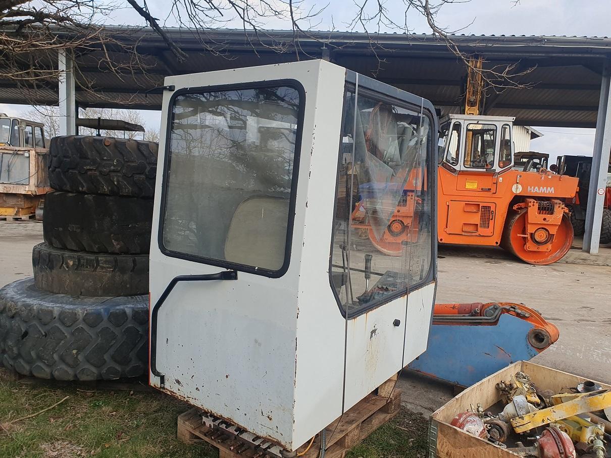 O&K RH 6-20 - Kabiin - Ehitusmasinad: pilt 5 O&K RH 6-20 - Kabiin - Ehitusmasinad: pilt 5