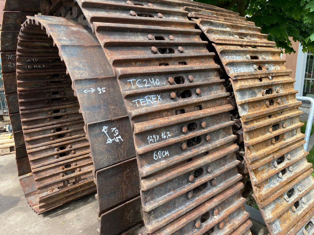 Terex TC 240 - Relss - Ehitusmasinad: pilt 3 Terex TC 240 - Relss - Ehitusmasinad: pilt 3