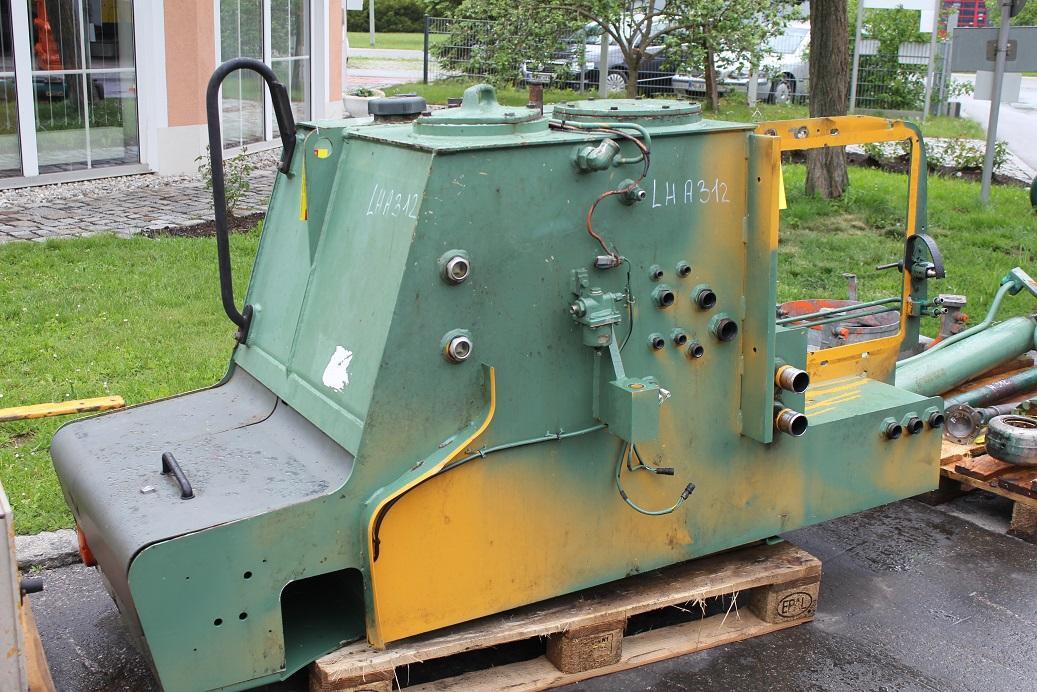 Liebherr A312 - Varuosa - Ratastel ekskavaator: pilt 2 Liebherr A312 - Varuosa - Ratastel ekskavaator: pilt 2