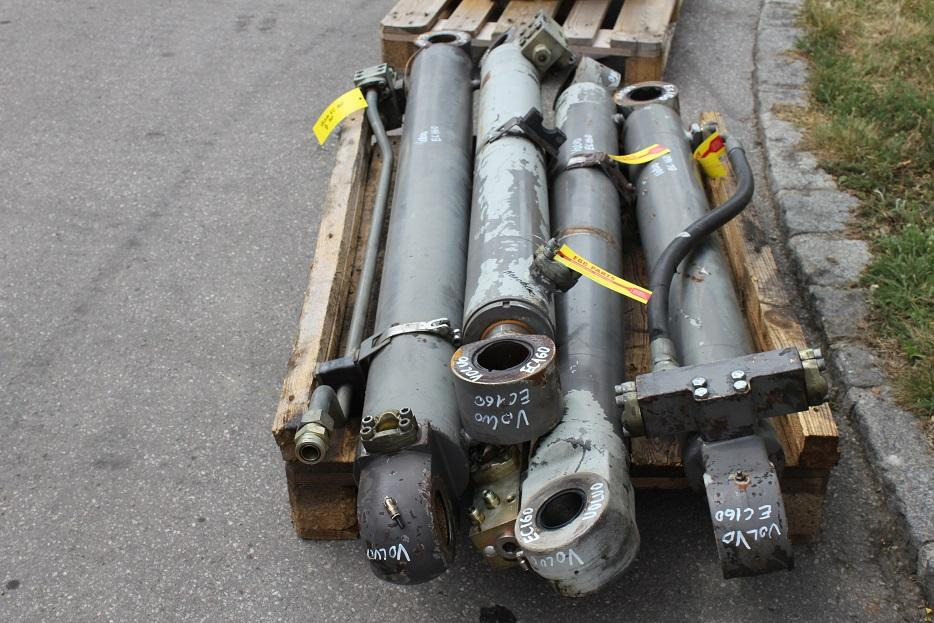 Volvo EC 160 - Hüdrauliline silinder - Ehitusmasinad: pilt 5 Volvo EC 160 - Hüdrauliline silinder - Ehitusmasinad: pilt 5