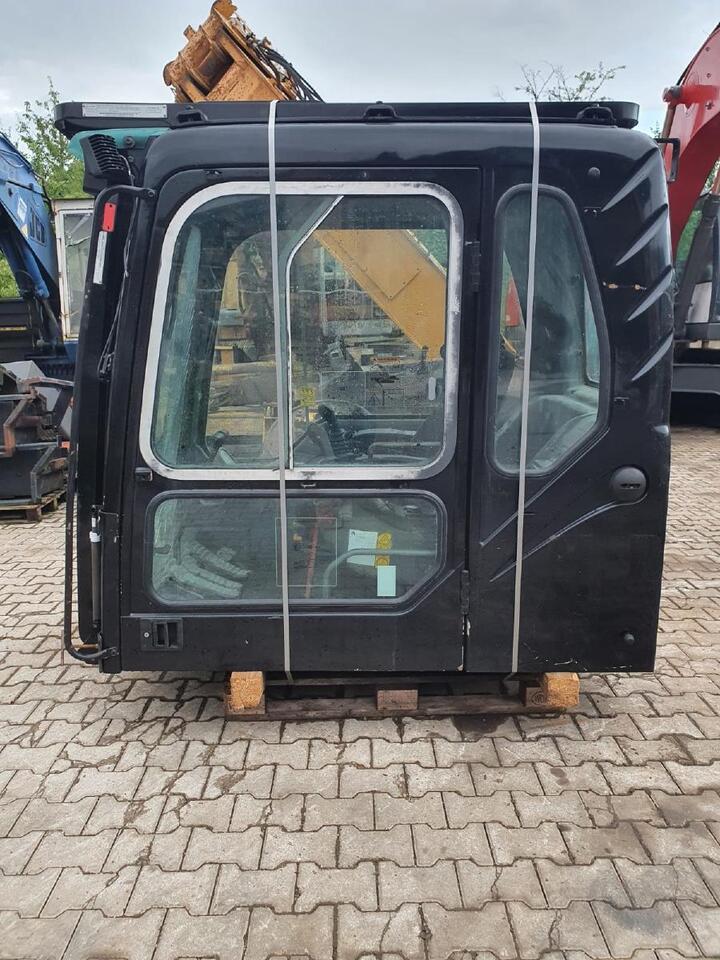 Volvo EC 240 BNLC - Kabiin - Ehitusmasinad: pilt 2 Volvo EC 240 BNLC - Kabiin - Ehitusmasinad: pilt 2