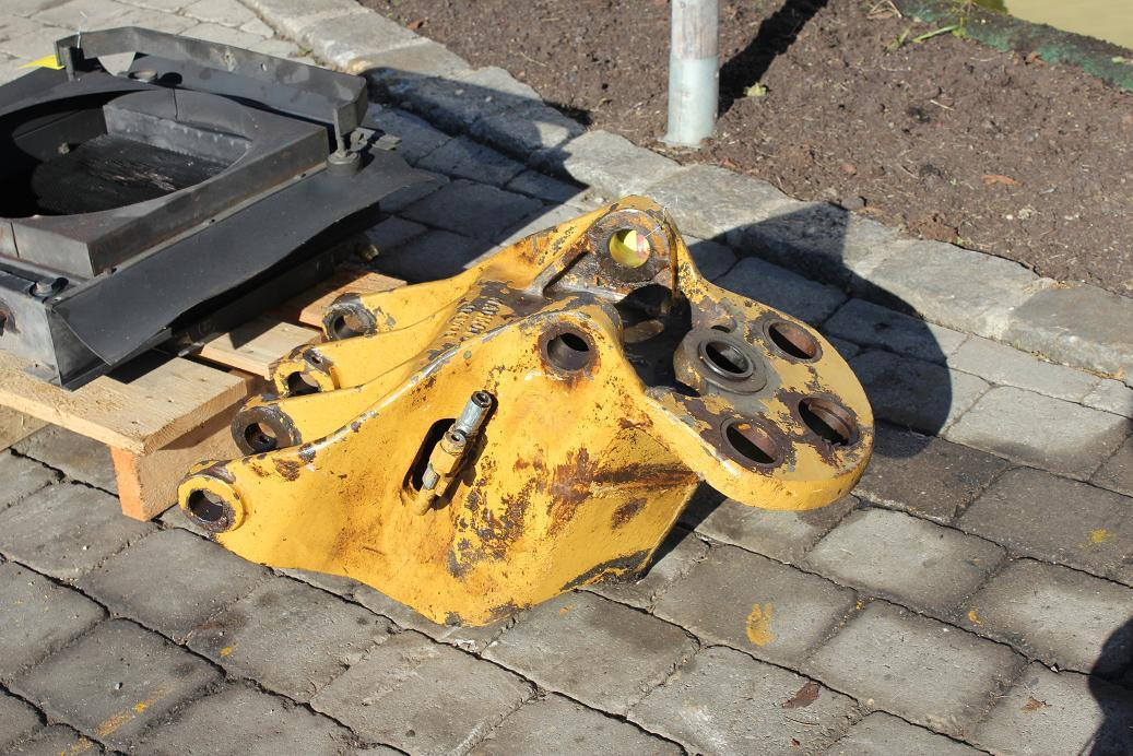 Zeppelin ZM 6 - Pealisehitus ja välispind - Ekskavaator: pilt 2 Zeppelin ZM 6 - Pealisehitus ja välispind - Ekskavaator: pilt 2