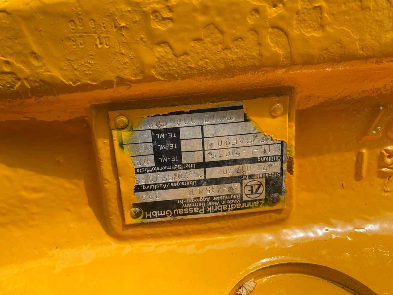 Zettelmeyer ZL 3001 ZF AP 411, AP415 - Telg ja varuosad - Ehitusmasinad: pilt 3 Zettelmeyer ZL 3001 ZF AP 411, AP415 - Telg ja varuosad - Ehitusmasinad: pilt 3