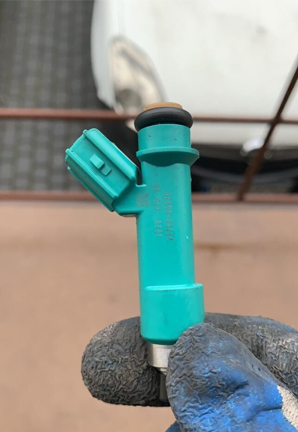 Denso 23250-0Q020 for Toyota Aygo car - Sissepritse - Auto: pilt 1 Denso 23250-0Q020 for Toyota Aygo car - Sissepritse - Auto: pilt 1