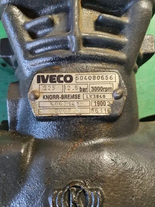 Kompresor Powietrza, Sprężarka Iveco Stralis Eurocargo LK3840 , LK3840 - Õhkpidur - Veoauto: pilt 2 Kompresor Powietrza, Sprężarka Iveco Stralis Eurocargo LK3840 , LK3840 - Õhkpidur - Veoauto: pilt 2