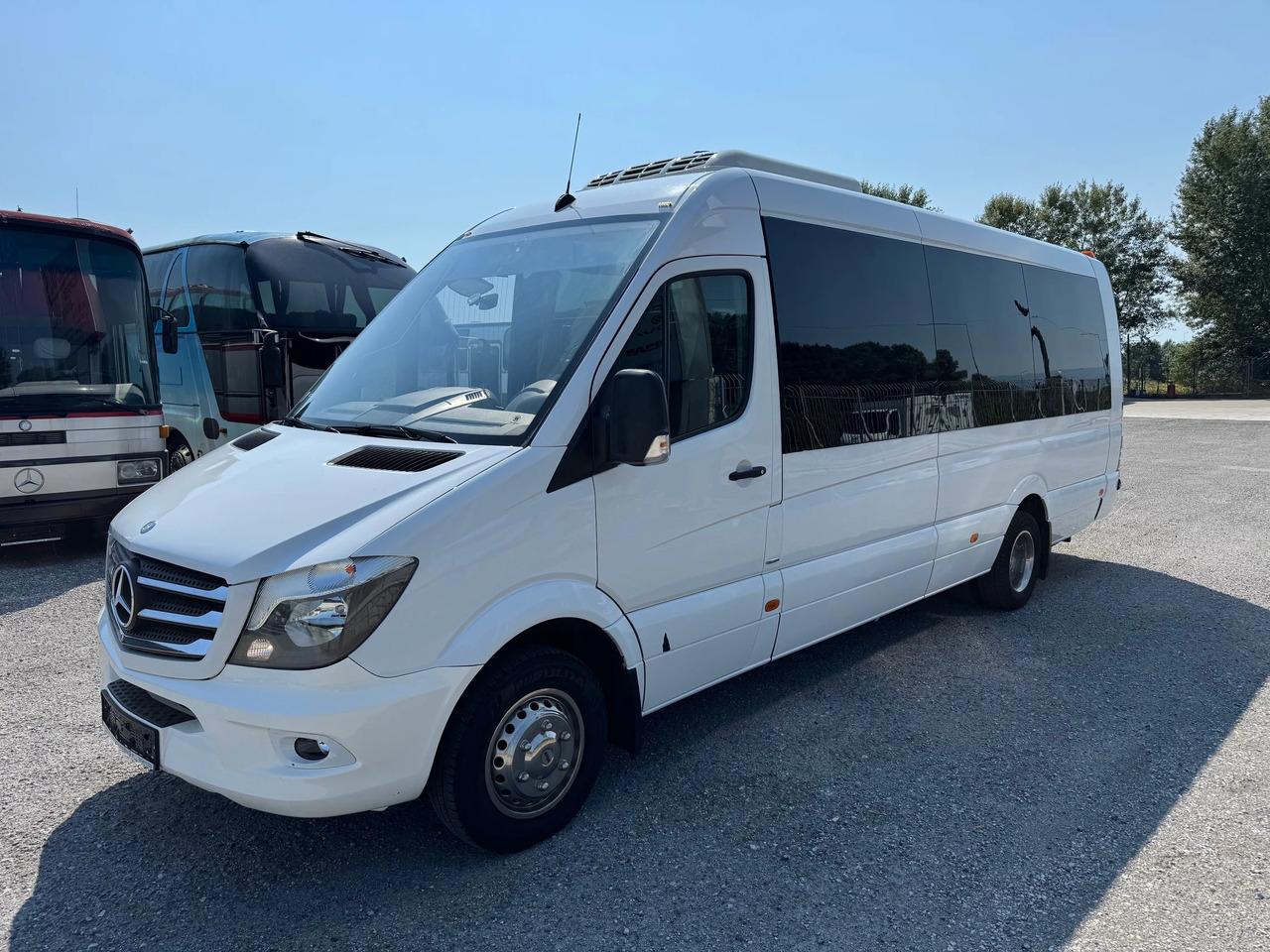 MERCEDES-BENZ SPRINTER 519CDI (2015) - Kaugsõidu buss: pilt 3 MERCEDES-BENZ SPRINTER 519CDI (2015) - Kaugsõidu buss: pilt 3