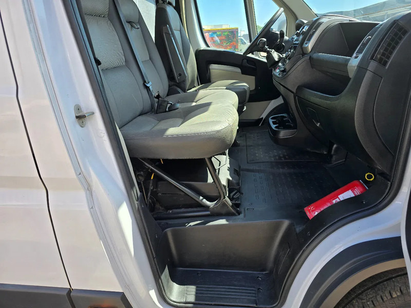 Madelauto, Meeskonnaauto Fiat Ducato 7 Seats, tuv 31-12-2025: pilt 16
