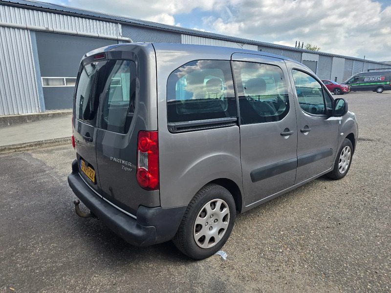 Peugeot Partner 1.6 benzine - Auto: pilt 4 Peugeot Partner 1.6 benzine - Auto: pilt 4