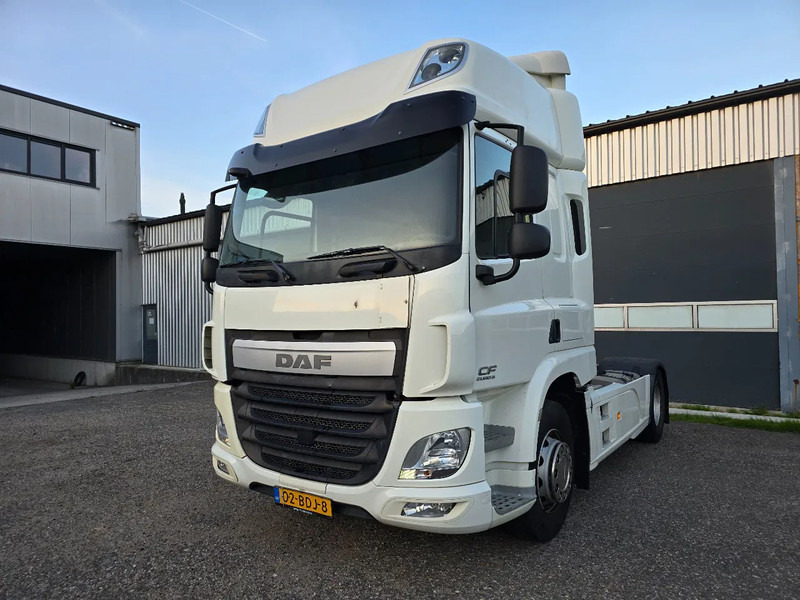 DAF CF Super Space Cabin - Sadulveok: pilt 1 DAF CF Super Space Cabin - Sadulveok: pilt 1