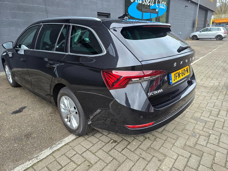 Škoda Octavia Combi 1.0 Benzine - Auto: pilt 4 Škoda Octavia Combi 1.0 Benzine - Auto: pilt 4