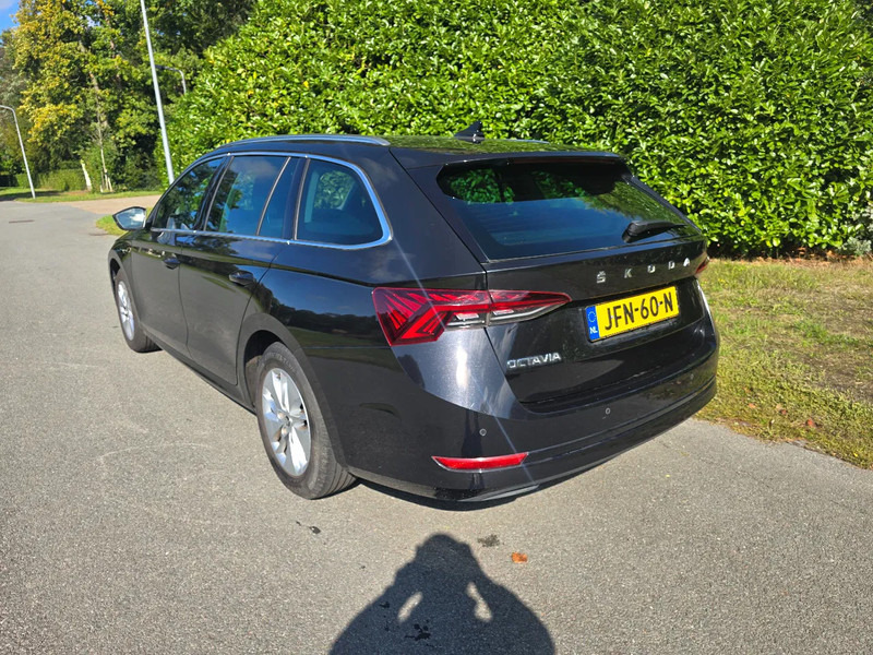Škoda Octavia Combi 1.0 Benzine - Auto: pilt 3 Škoda Octavia Combi 1.0 Benzine - Auto: pilt 3