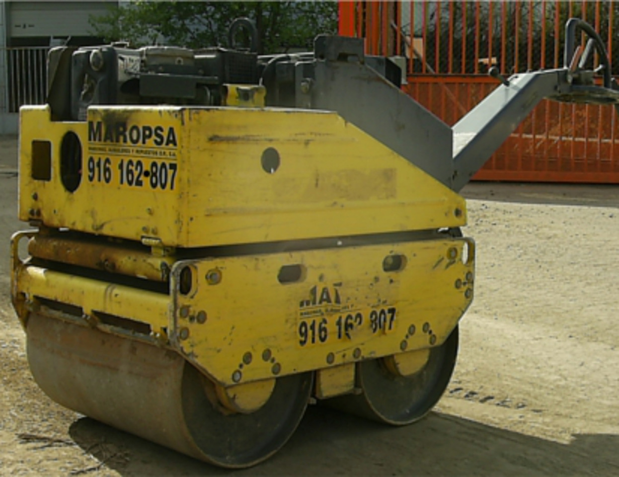 Compactador Manual Bomag BW 65H - Mini teerull: pilt 1 Compactador Manual Bomag BW 65H - Mini teerull: pilt 1