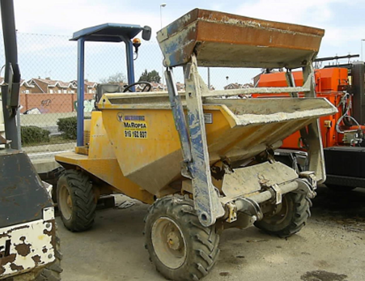 Dumper Autocargable Uromac VH 2500 - Mini kallur: pilt 1 Dumper Autocargable Uromac VH 2500 - Mini kallur: pilt 1
