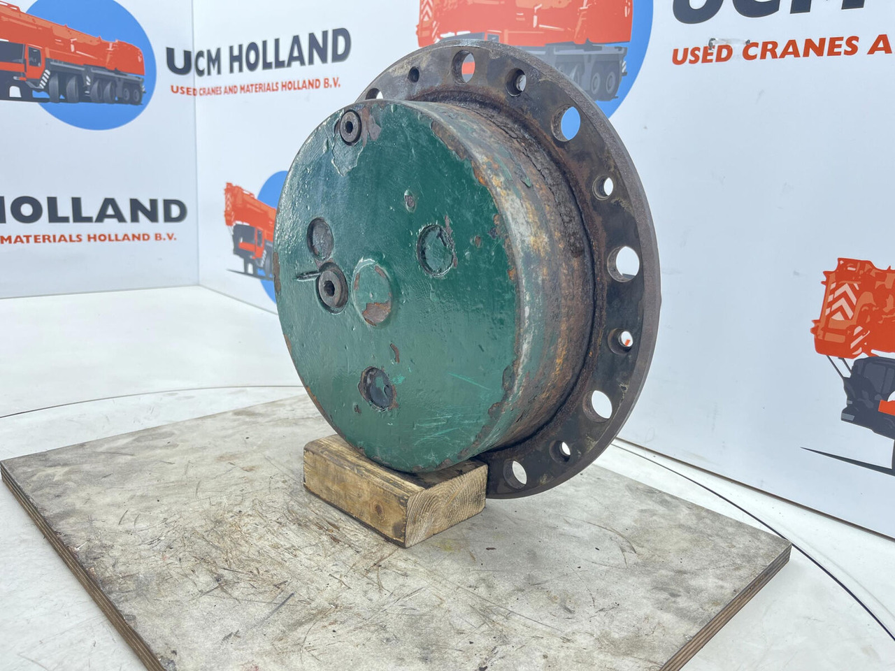FAUN ATF 30 planetary gear 17-24-67-32-3pl-H87 - Veomootor - Autokraana: pilt 2 FAUN ATF 30 planetary gear 17-24-67-32-3pl-H87 - Veomootor - Autokraana: pilt 2