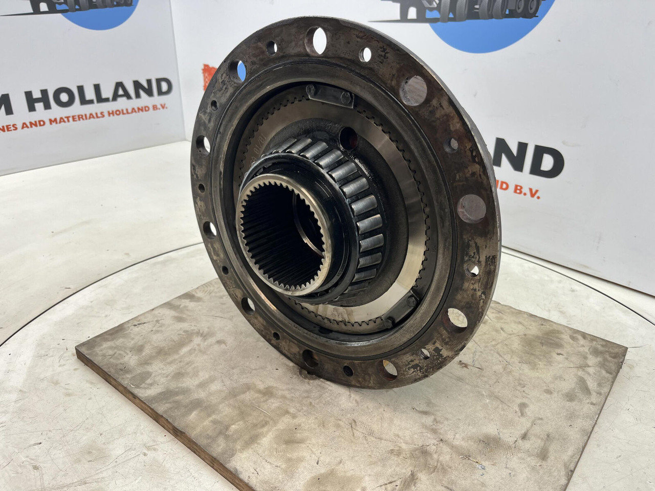 FAUN ATF 45-3 Planetary gear 22-25-74-32-3PL-H137-46 - Veomootor - Autokraana: pilt 3 FAUN ATF 45-3 Planetary gear 22-25-74-32-3PL-H137-46 - Veomootor - Autokraana: pilt 3