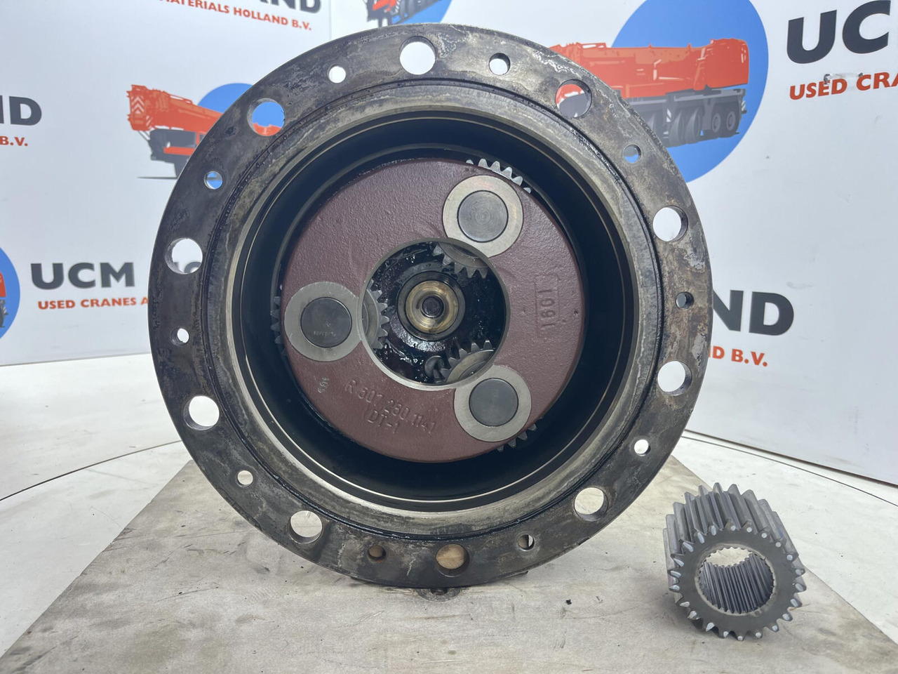 FAUN ATF 45-3 Planetary gear 22-25-74-32-3PL-H137-46 - Veomootor - Kraana: pilt 5 FAUN ATF 45-3 Planetary gear 22-25-74-32-3PL-H137-46 - Veomootor - Kraana: pilt 5