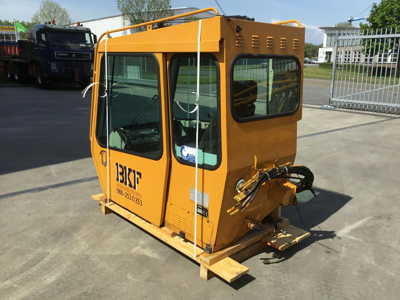 FAUN ATF 45-3 upper cabin - Kabiin - Autokraana: pilt 3 FAUN ATF 45-3 upper cabin - Kabiin - Autokraana: pilt 3