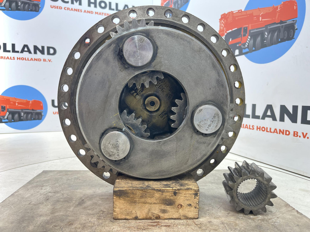 FAUN RTF 30 Planetary gear 15-23-63-36-3pl-H25-24 - Veomootor - Autokraana: pilt 4 FAUN RTF 30 Planetary gear 15-23-63-36-3pl-H25-24 - Veomootor - Autokraana: pilt 4