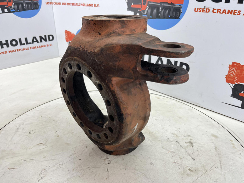 Faun RTF 50 Steering knuckle 16 holes axle 1 left - Käändtelg: pilt 1 Faun RTF 50 Steering knuckle 16 holes axle 1 left - Käändtelg: pilt 1