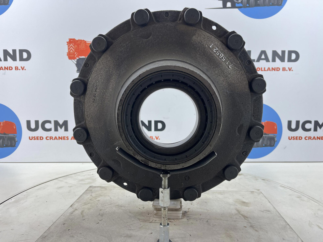 Grove GMK 3050 Megatrak wheel hub - Rumm - Kraana: pilt 5 Grove GMK 3050 Megatrak wheel hub - Rumm - Kraana: pilt 5