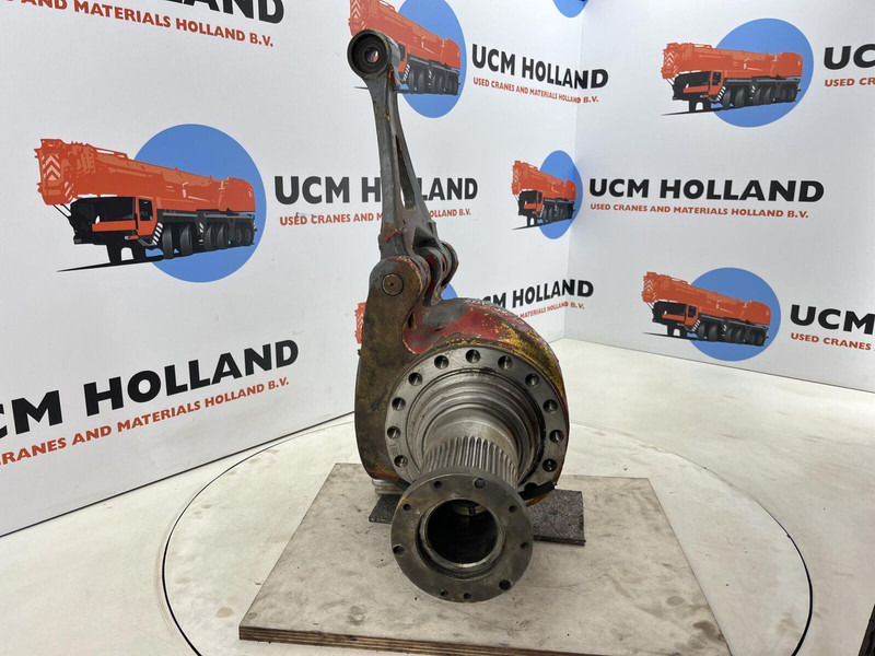 Grove GMK 3050 Steering knuckle axle 1 and 2 left - Käändtelg: pilt 2 Grove GMK 3050 Steering knuckle axle 1 and 2 left - Käändtelg: pilt 2