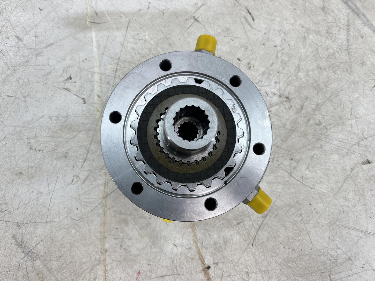 Grove GMK 5150 multiple-disk brake slewing gear - Pöördemootor - Kraana: pilt 5 Grove GMK 5150 multiple-disk brake slewing gear - Pöördemootor - Kraana: pilt 5