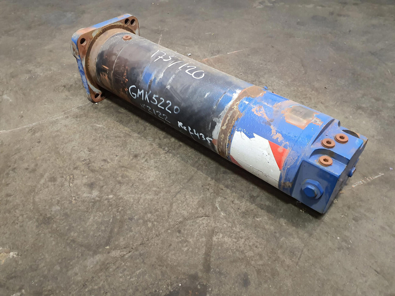 Grove GMK 5220, 5170 outrigger cylinder - Vedrustus - Autokraana: pilt 4 Grove GMK 5220, 5170 outrigger cylinder - Vedrustus - Autokraana: pilt 4