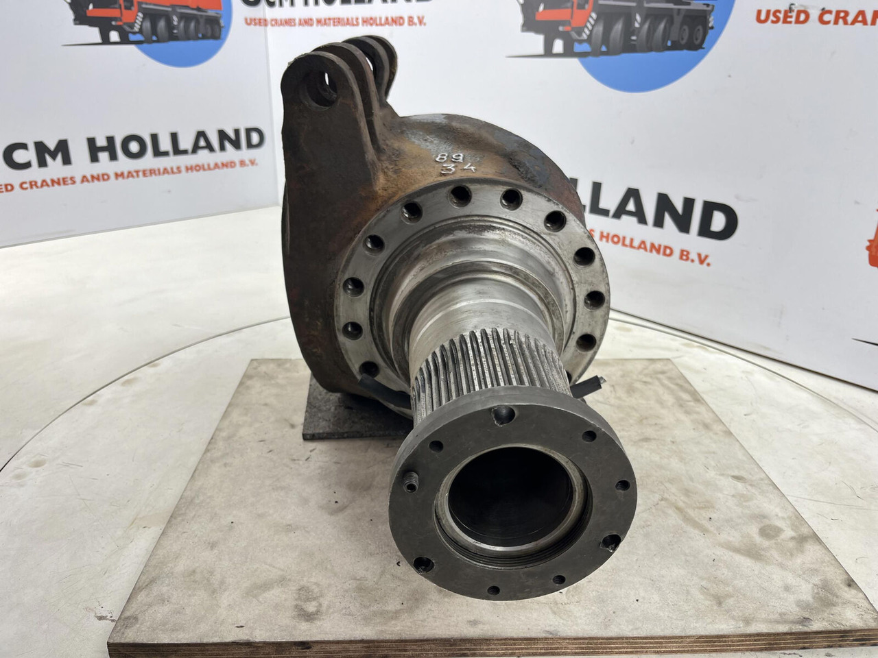 Grove GMK Steering knuckle 16 holes - Käändtelg - Autokraana: pilt 2 Grove GMK Steering knuckle 16 holes - Käändtelg - Autokraana: pilt 2
