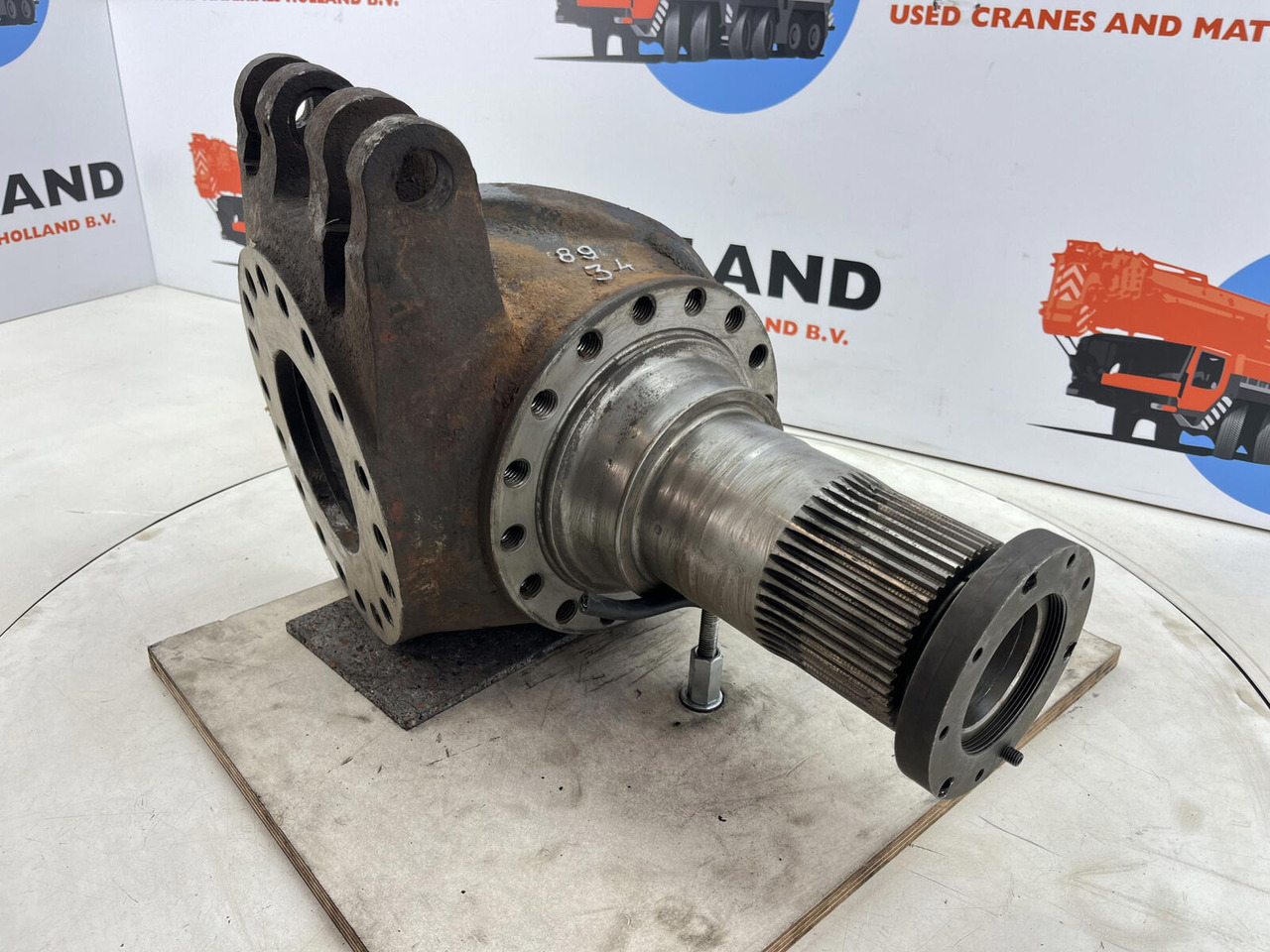 Grove GMK Steering knuckle 16 holes - Käändtelg - Autokraana: pilt 3 Grove GMK Steering knuckle 16 holes - Käändtelg - Autokraana: pilt 3
