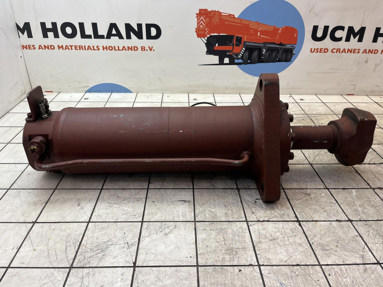 Grove GMK counterweight cylinder - Hüdrauliline silinder - Autokraana: pilt 3 Grove GMK counterweight cylinder - Hüdrauliline silinder - Autokraana: pilt 3