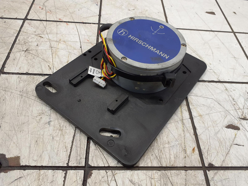Hirschmann AC 3.060-1 angle sensor - Sensor - Kraana: pilt 4 Hirschmann AC 3.060-1 angle sensor - Sensor - Kraana: pilt 4